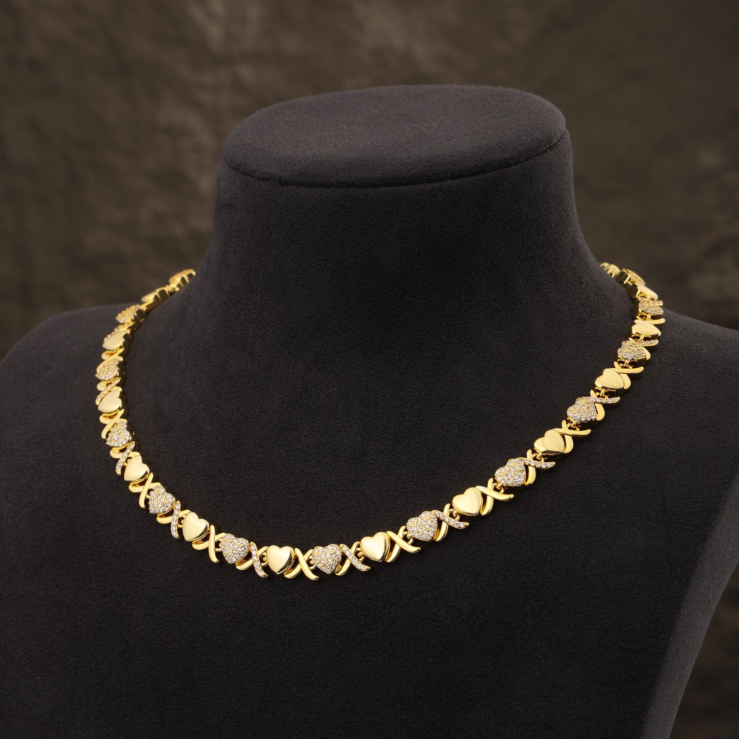 Gold  Diamond Gemstone Necklace